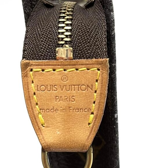 LOUIS VUITTON - Monogram Pouch Monogram Canvas 159-081125 - Picture 7 of 7